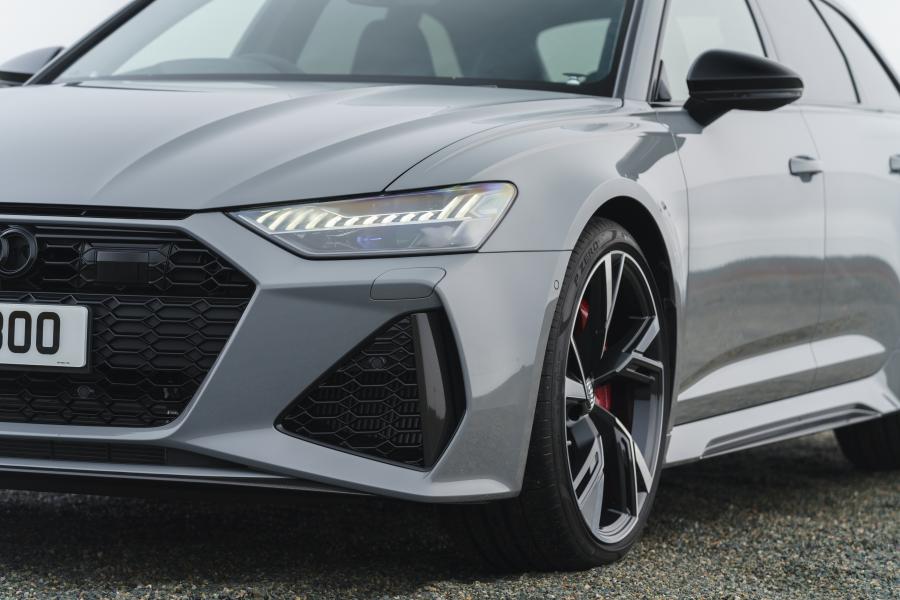 Детали экстерьера Audi RS6 Avant (C8) 2020 года  (UK) (фото 79 из 150)